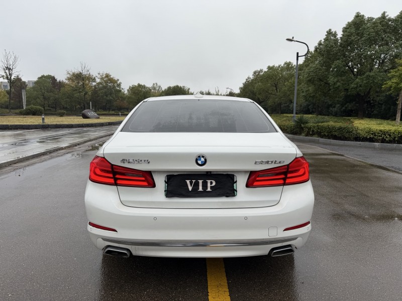 盐城20年宝马5系9