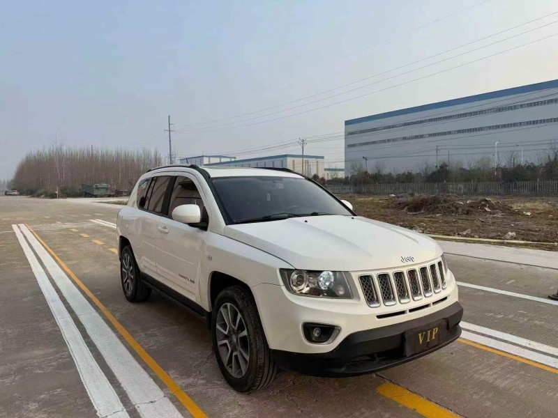 菏泽14年Jeep指南者2