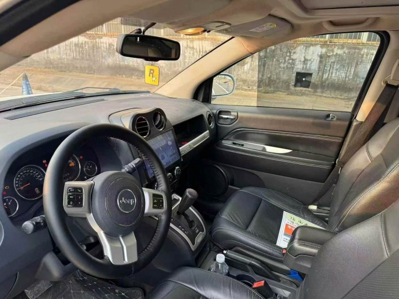 菏泽14年Jeep指南者4