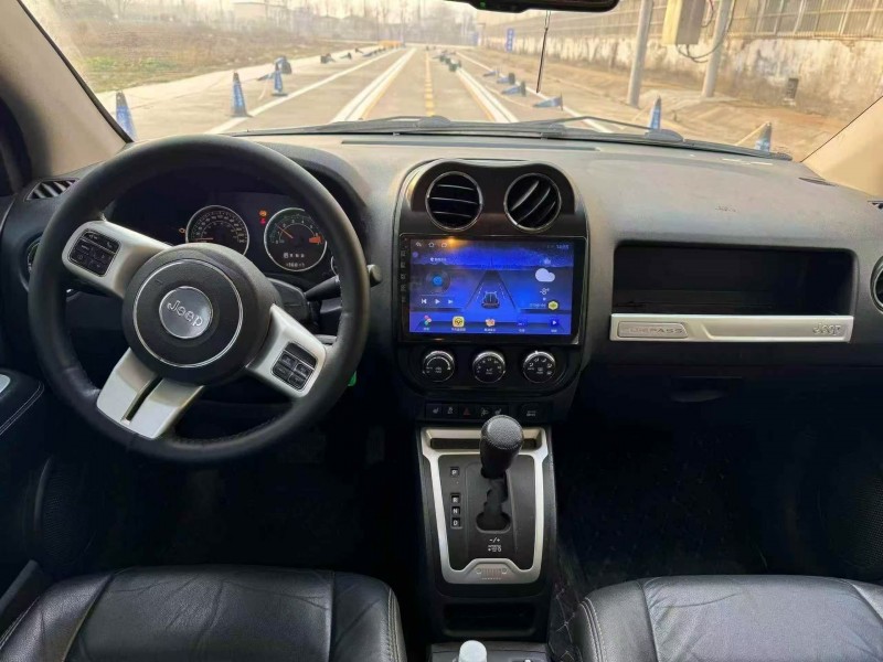 菏泽14年Jeep指南者6