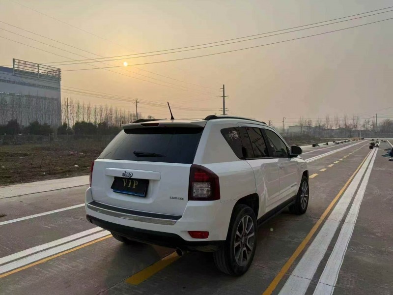 菏泽14年Jeep指南者7