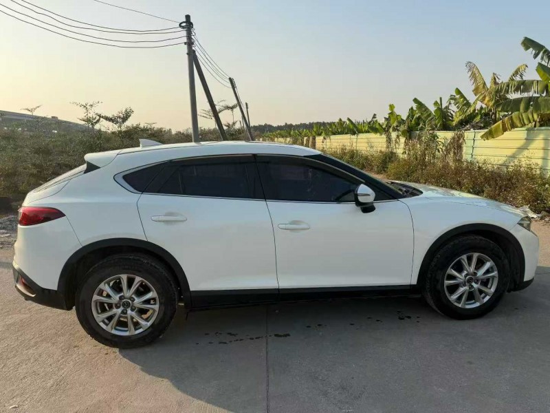 中山17年马自达CX-42