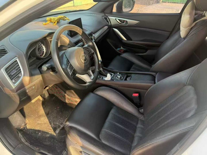 中山17年马自达CX-47