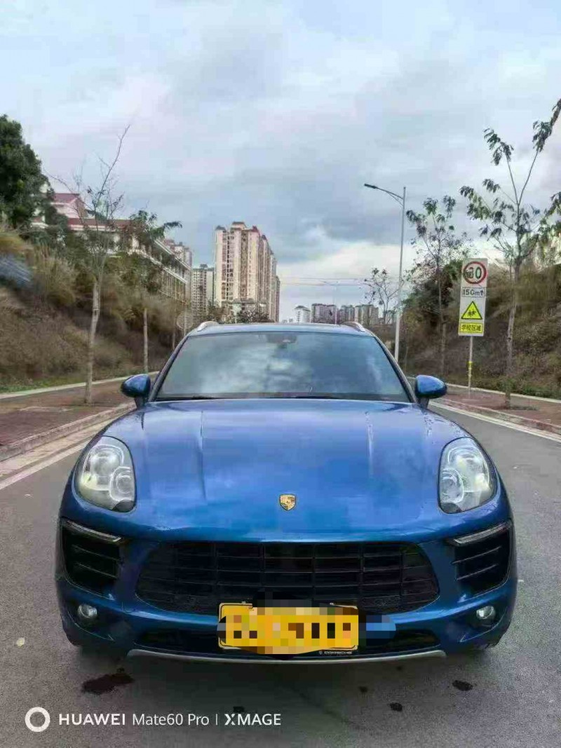 钦州17年保时捷Macan1