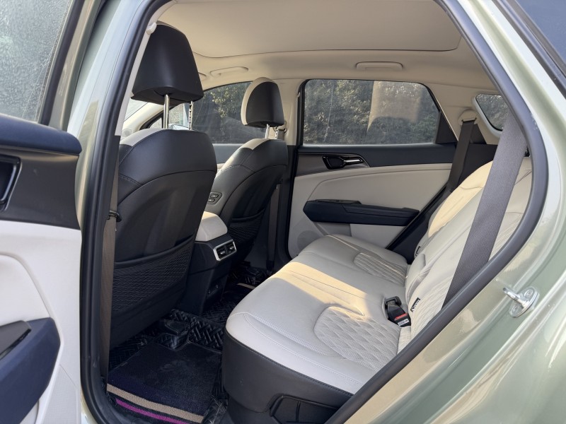 盐城22年起亚狮铂4