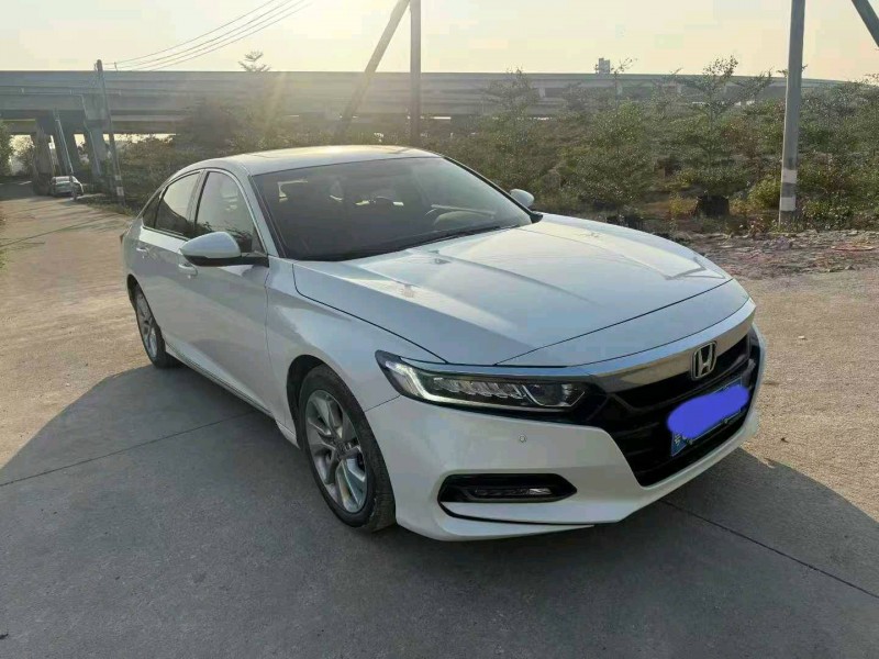 中山19年本田雅阁3