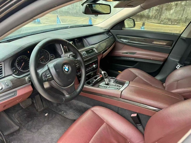 菏泽15年宝马7系4