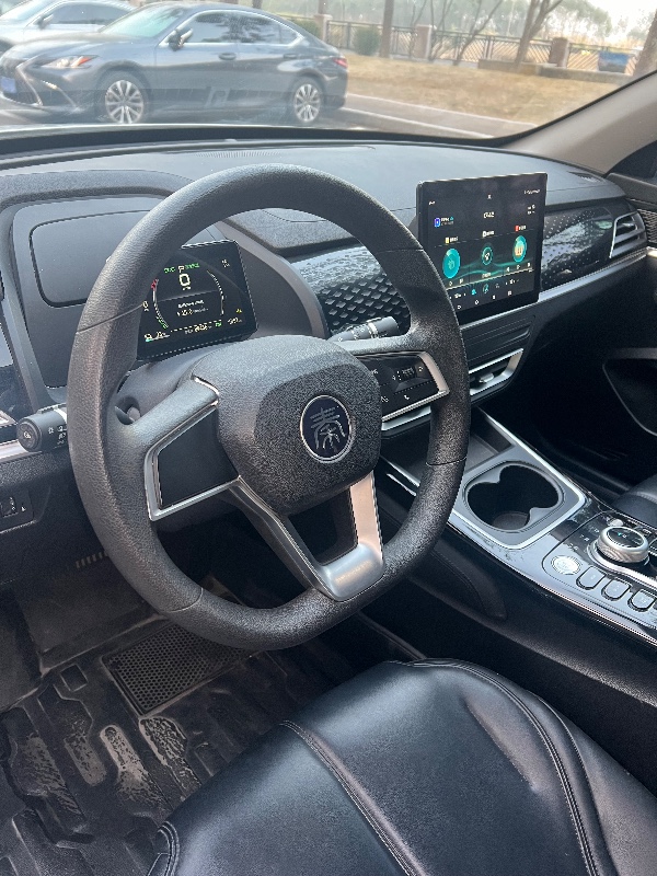 江门22年比亚迪秦7