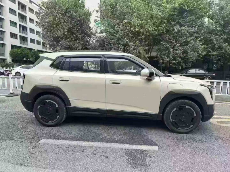 钦州25年东风纳米3