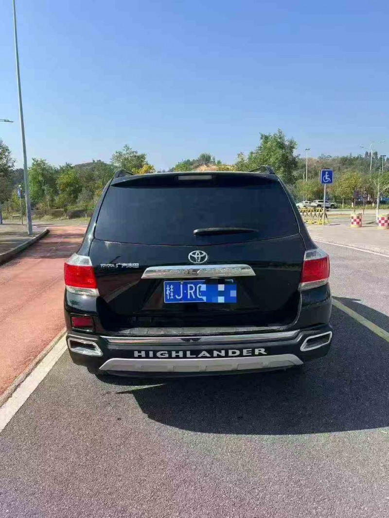 梧州15年丰田汉兰达9