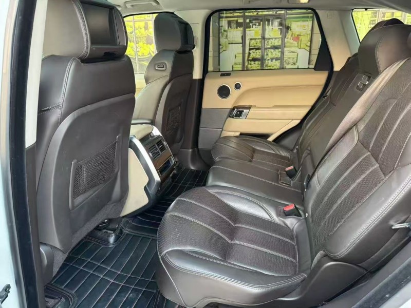 广州16年路虎揽胜运动5