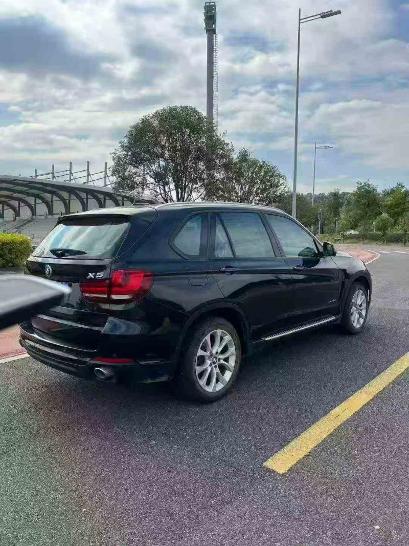 防城港14年宝马X57