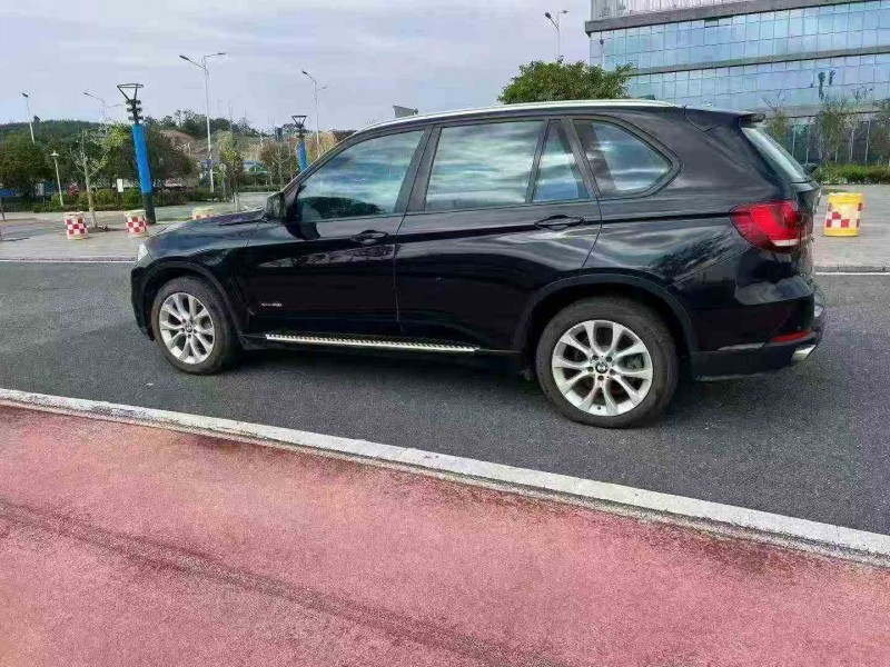 防城港14年宝马X58