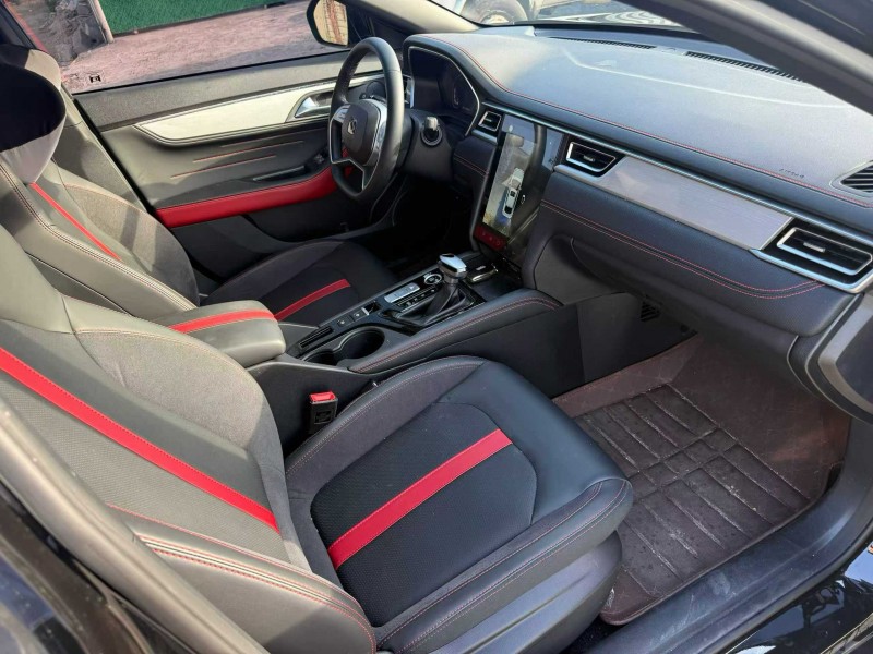 中山23年江淮思皓8