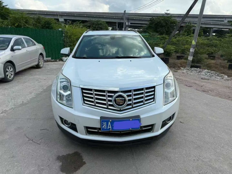 中山16年凯迪拉克SRX1