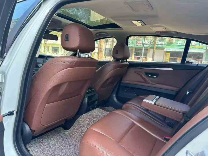 南平15年宝马5系4