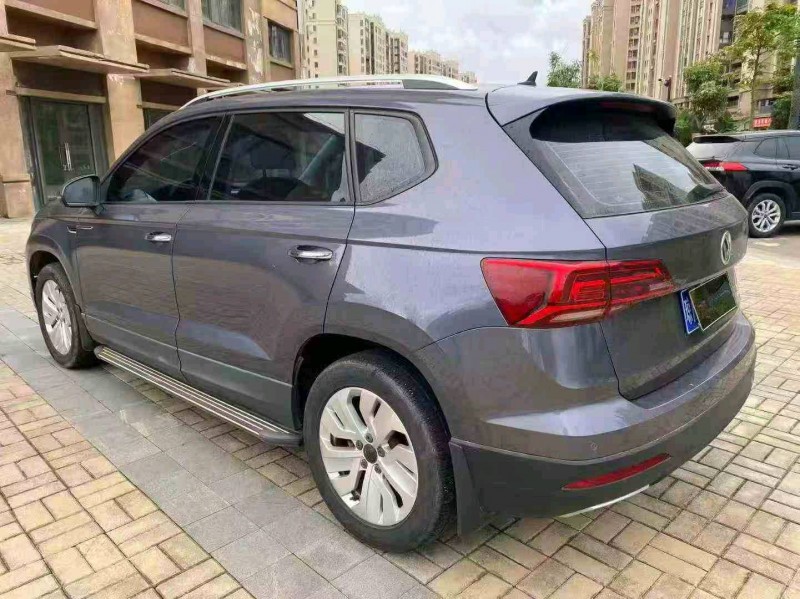 五指山19年大众途岳8