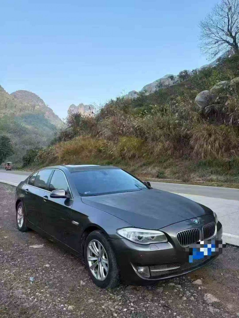 贵港13年宝马5系2