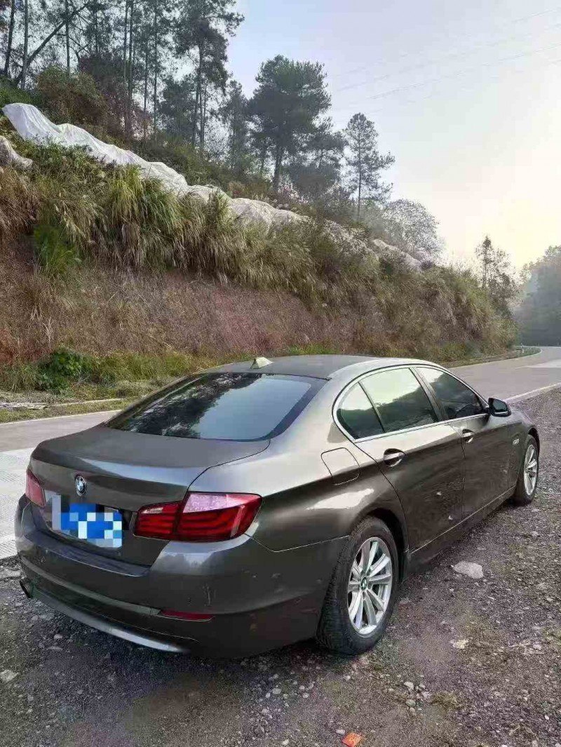 贵港13年宝马5系8