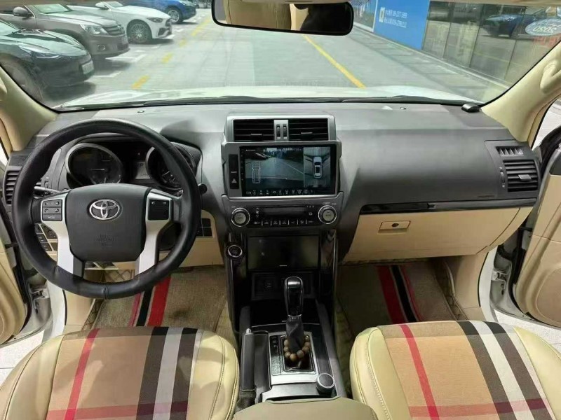 深圳15年丰田超霸4