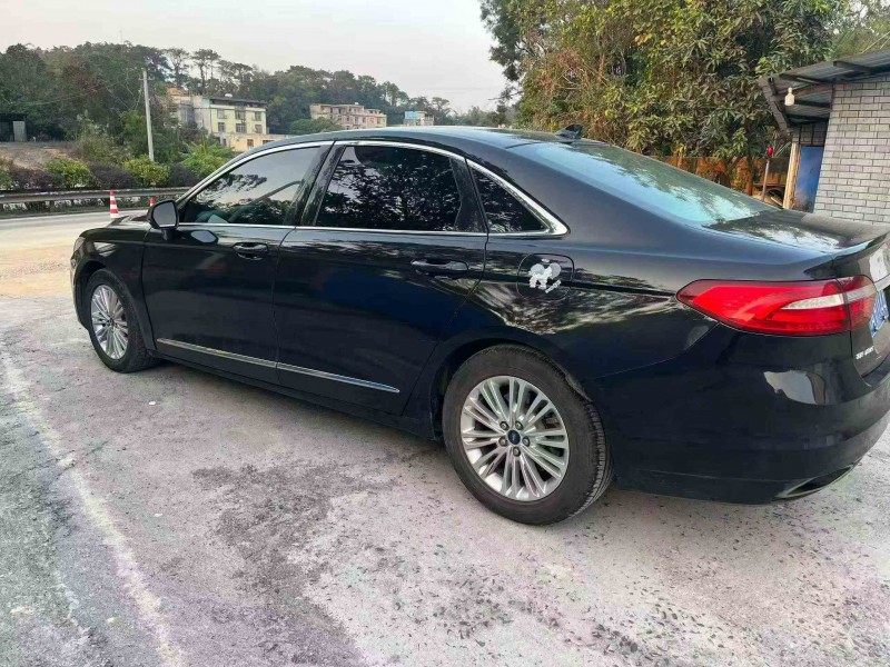 桂林18年福特金牛座7