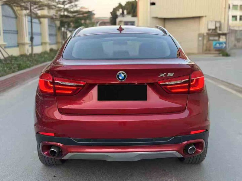 福州16年宝马X69