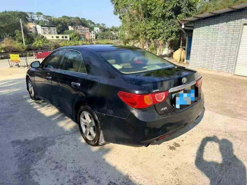 梧州10年丰田锐志8