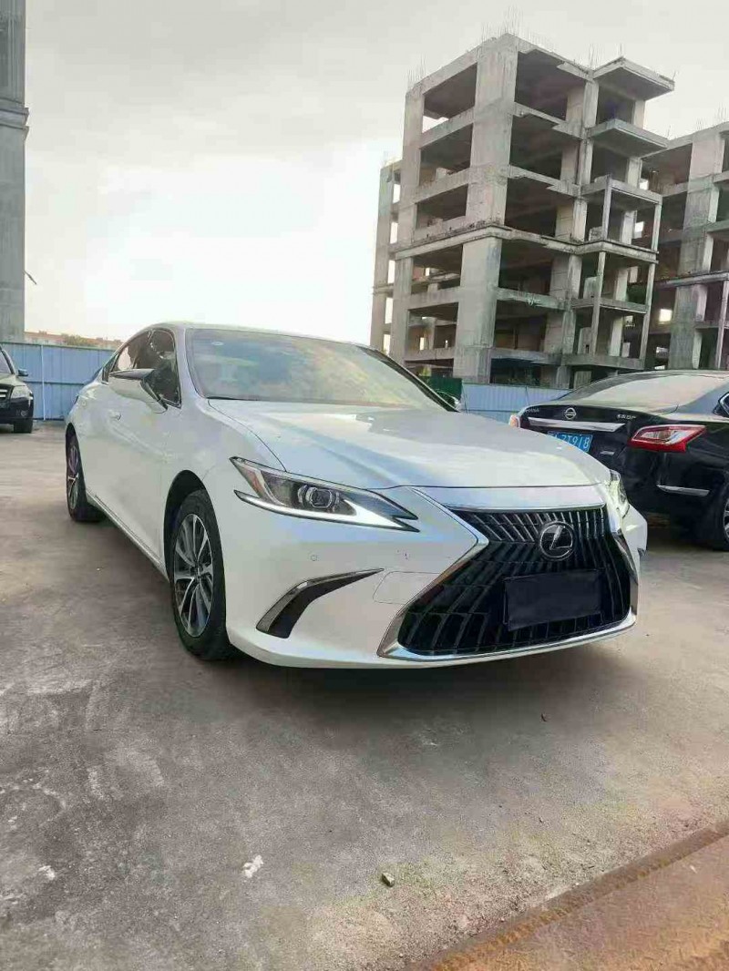 梧州24年雷克萨斯ES3