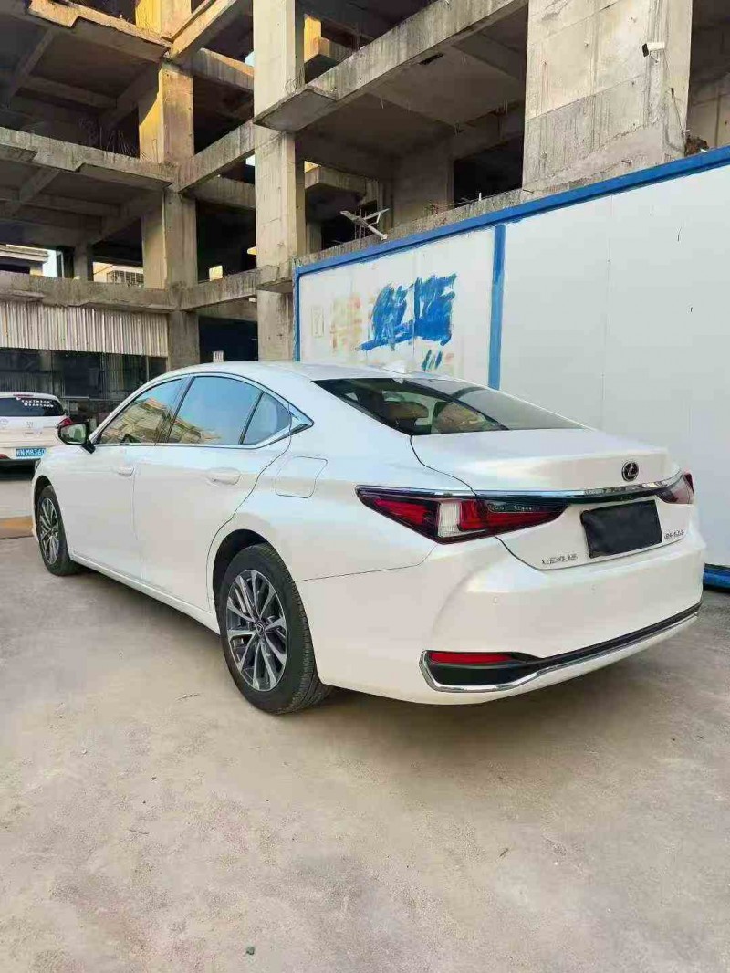 梧州24年雷克萨斯ES8