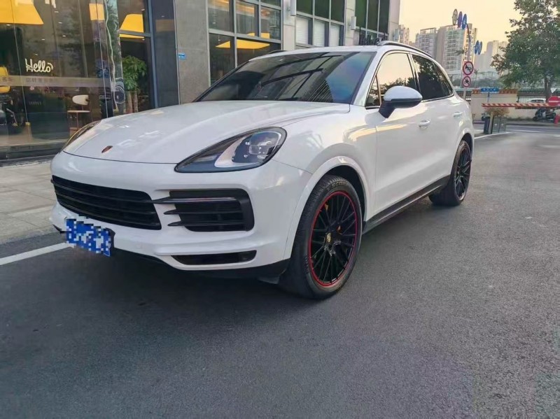 深圳22年保时捷卡宴2