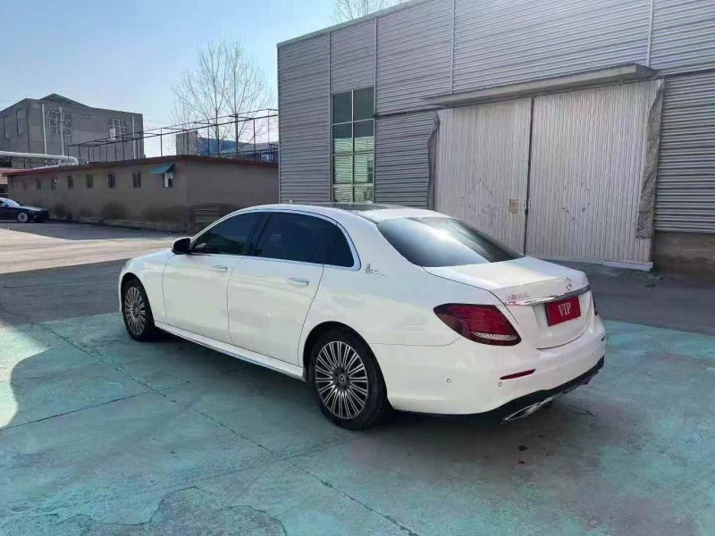 东营20年奔驰E8