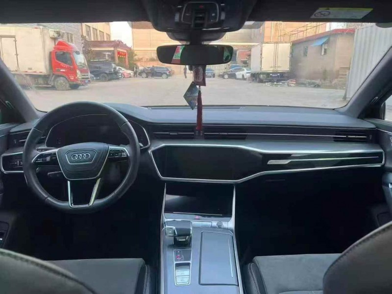 东营24年奥迪A6L4