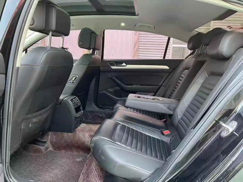 枣庄19年大众迈腾5