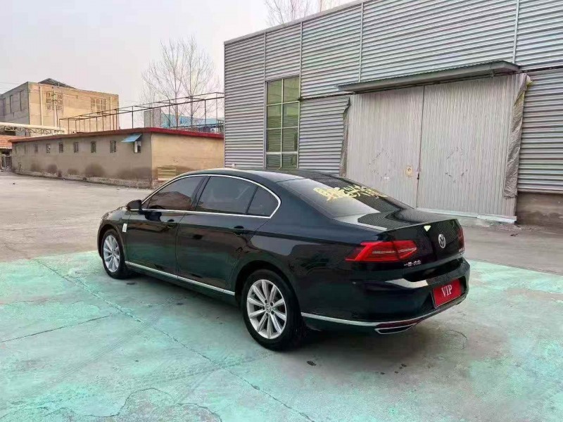 枣庄19年大众迈腾8