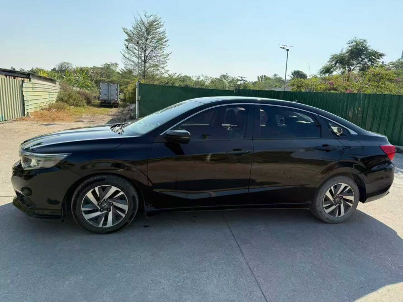 中山18年本田凌派4