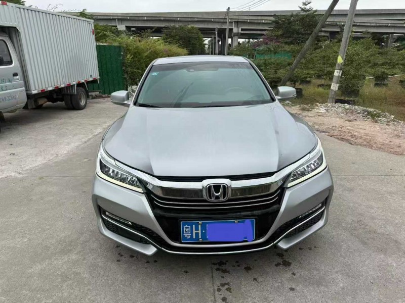 中山16年本田雅阁1