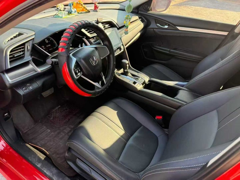 中山19年本田思域8