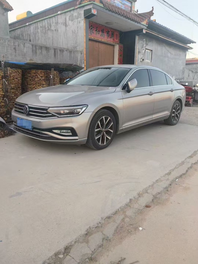 菏泽21年大众迈腾2