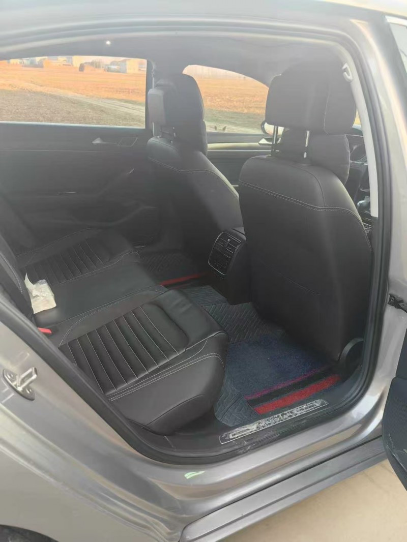 菏泽21年大众迈腾6