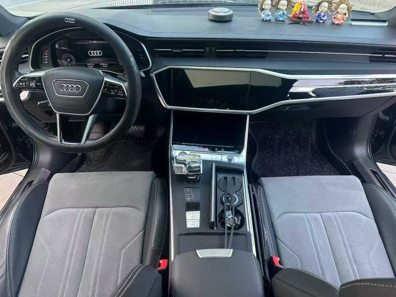 佛山25年奥迪A6L5