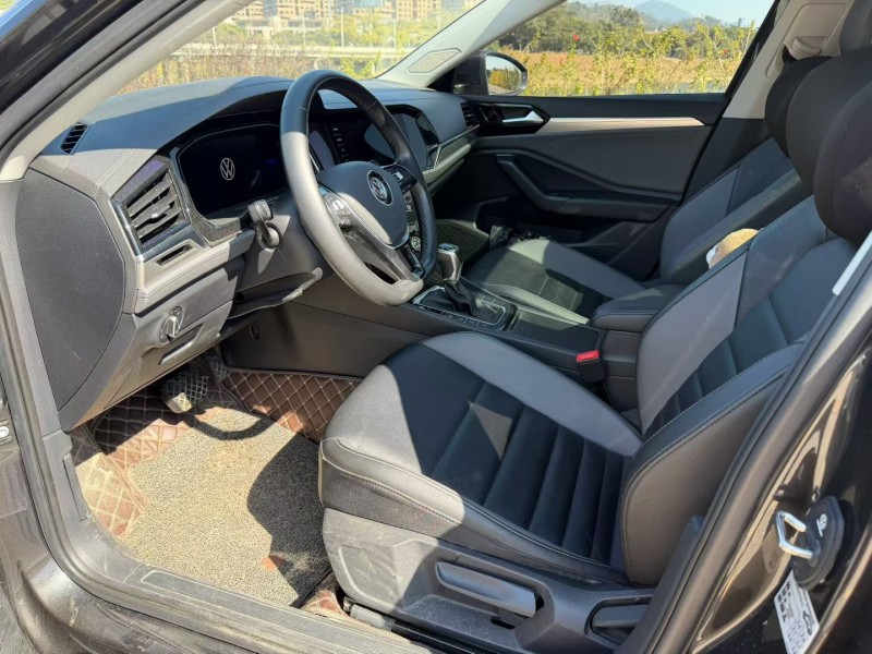 东莞21年大众速腾4