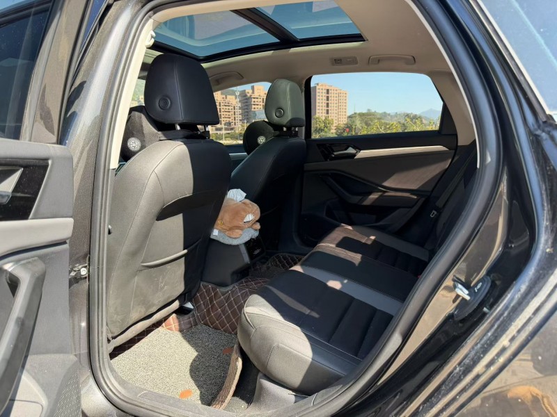 东莞21年大众速腾6