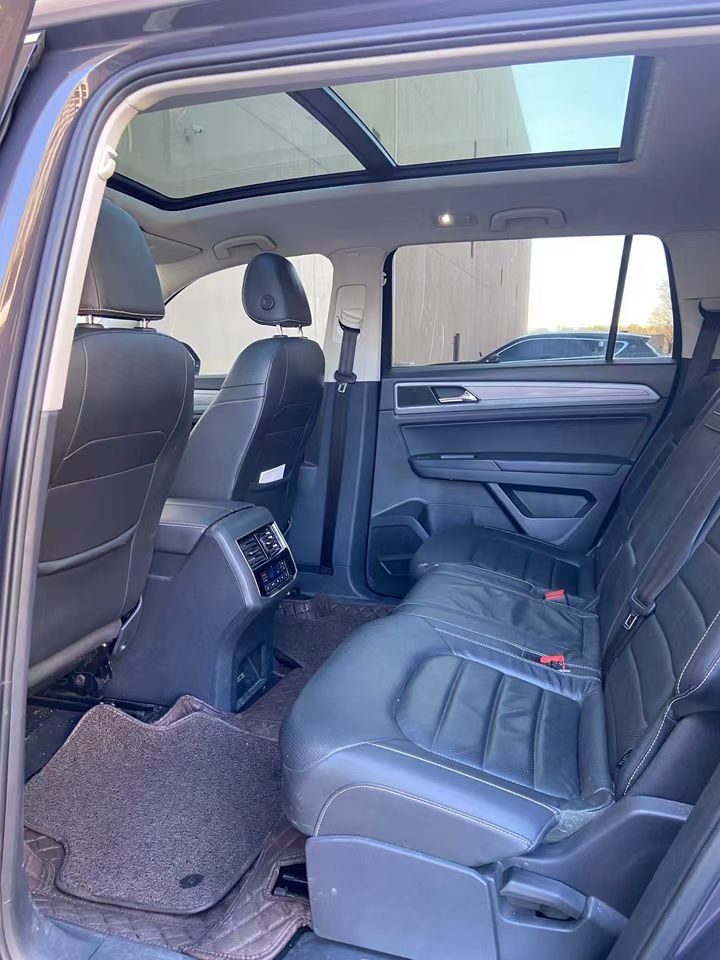 营口17年大众途昂5