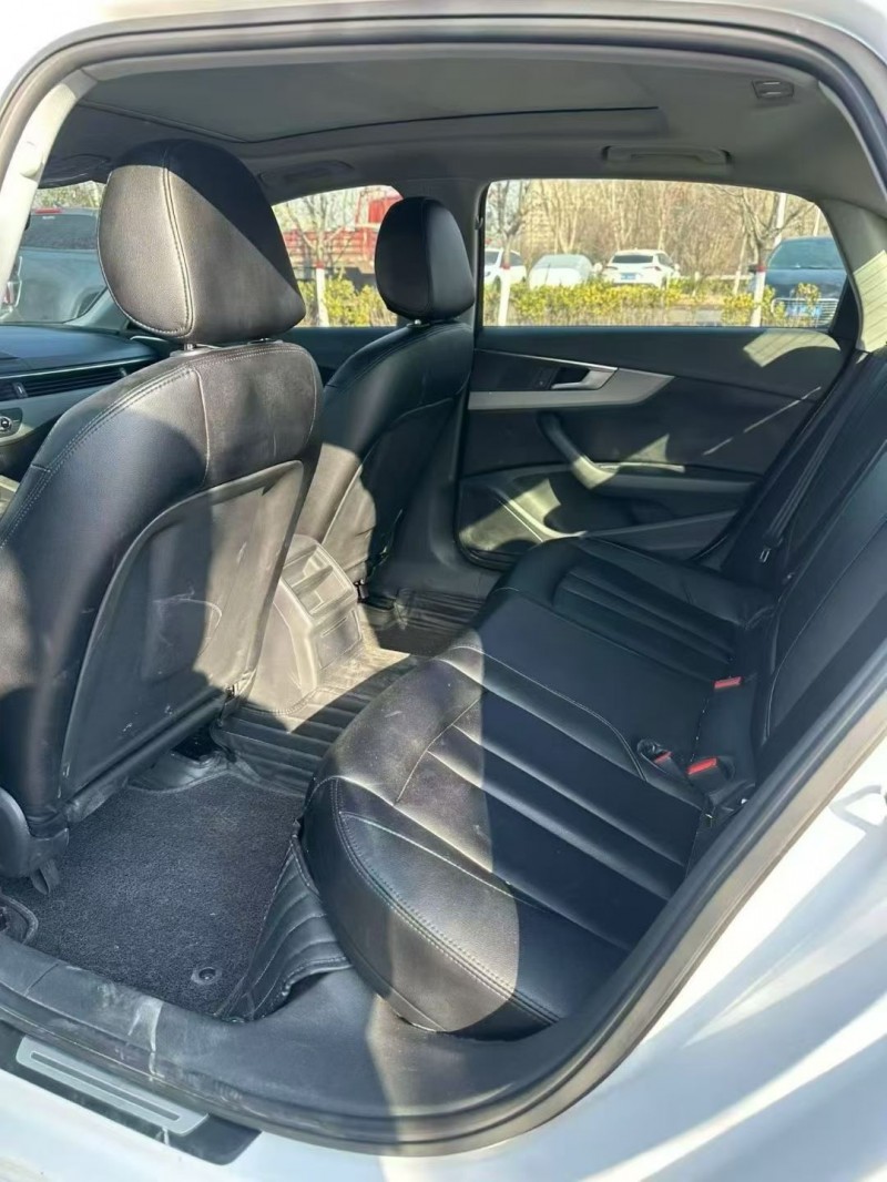 青岛19年奥迪A4L5