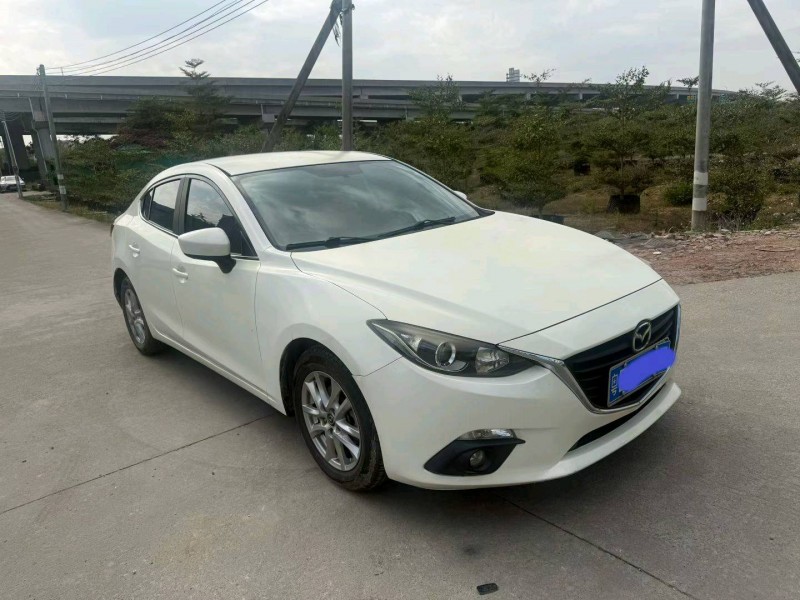 中山15年马自达昂克赛拉2