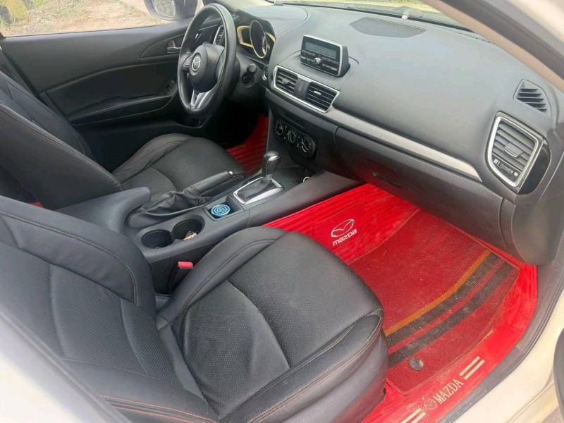 中山15年马自达昂克赛拉6