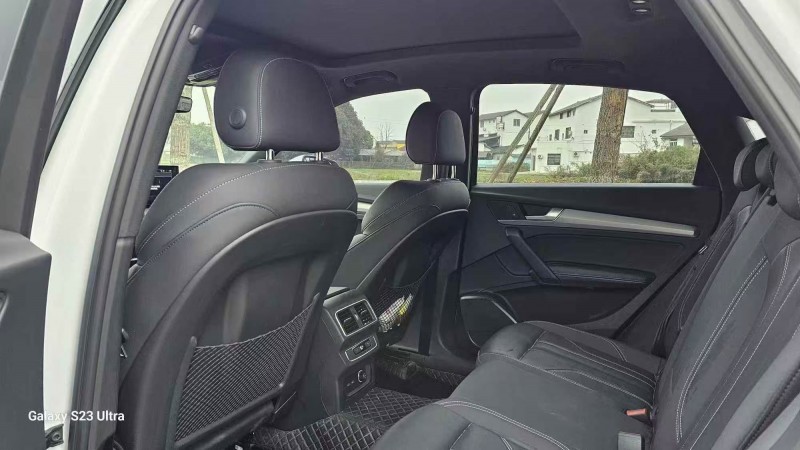 保定22年奥迪Q56