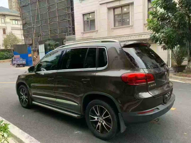 湛江15年大众途观7