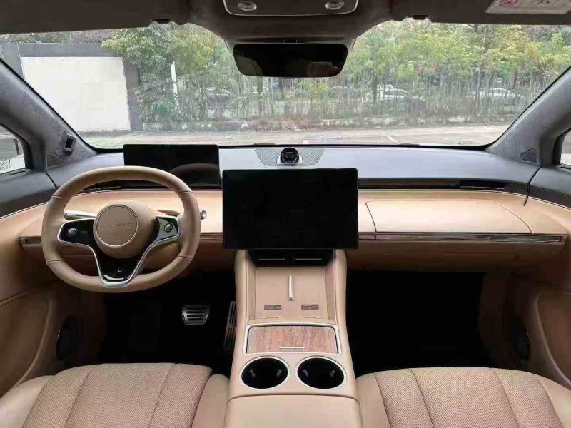 汕头25年华为智选智界R76