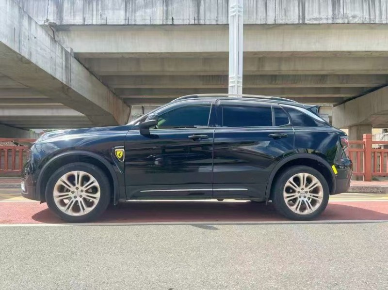 东莞19年领克015